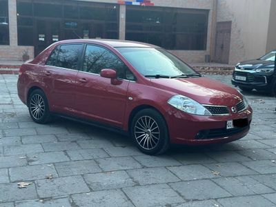 Nissan tiida 1,6 mator avtomat