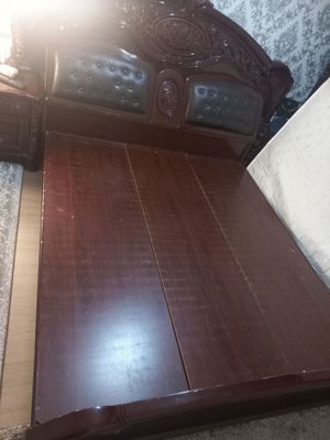 Spalniy mebil xona uchun