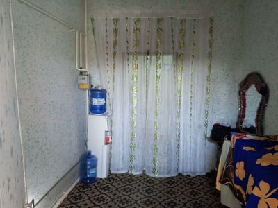 Uy sotigladi. Manzil Qarshi shahri Qarshi mahalla ayraport yoʻli