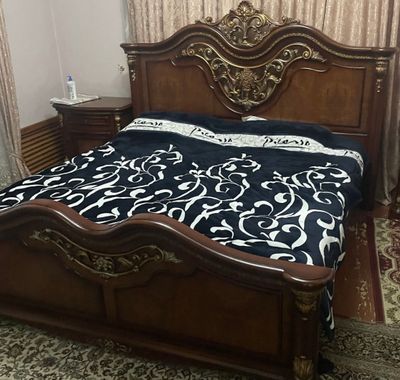 Продается китайский мебел. Цена за комплект 1200$