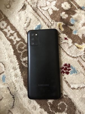 Samsung A03S sotilad