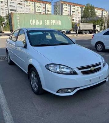 2024 Gentra Optima AT plus без люк! Автомат ! Абс есть!