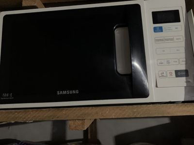 Продам микроволновку Samsung