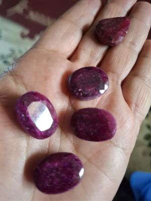 Натуральные индийские рубины