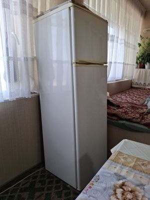 Продаю Холодильник Snaige хорошей состоянии.