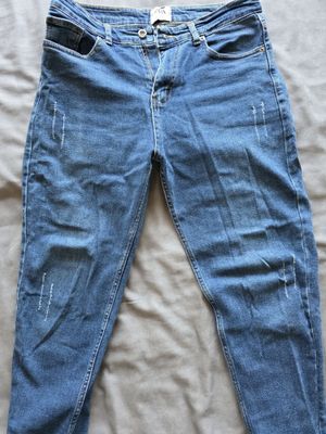 Джинсы Zara 30 Размер