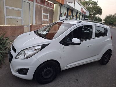 Продаётся Chevrolrt Spark 2018 год автомат