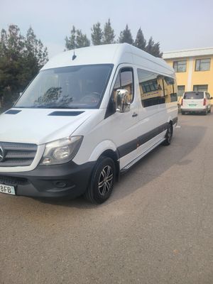 Mersedes Sprinter sotiladi