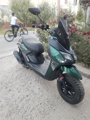 Skuter Samuray pachti noviy