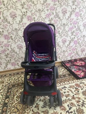 Детская коляска в отличном состоянии