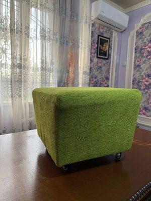 Сотилади продается пуфики
