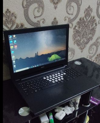 Dell notebook 4/512 gb