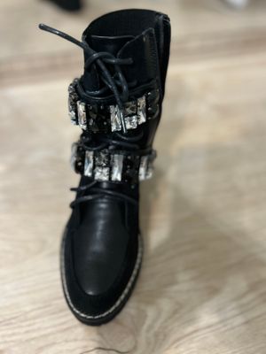 Новые сапоги от бренда River Island 36 размер.