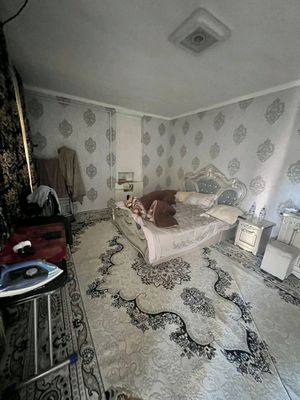 Xovli joy sotiladi 2.5sotix 4xona i oshxona