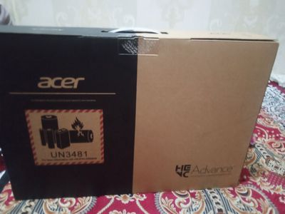 Note book Acer arzon va 1yil afitsalni garantiyasi bor