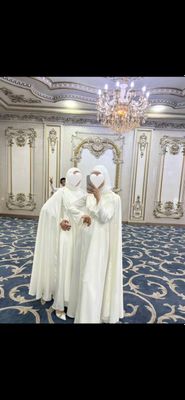 2ta fasonda kiysa boladigan oqshom libosi