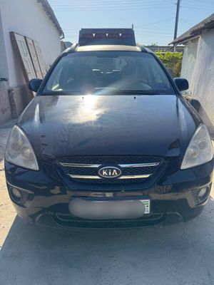 Kia Carens 2007yil