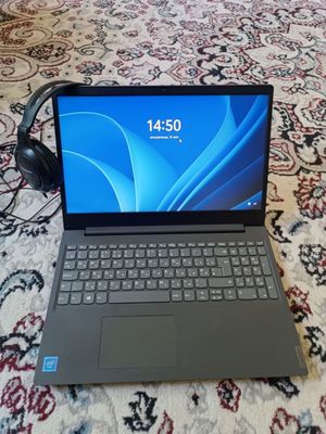 Lenovo Ideapad V15 ноутбуки.