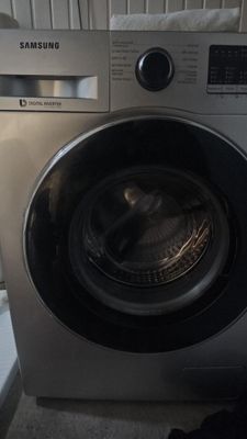 Samsung kir moshina sotiladi 6 kg ishlashi alo darajada