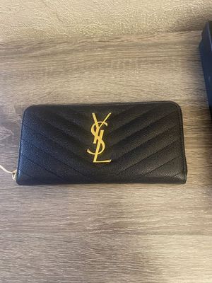 Продается кошелек