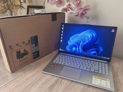 Продам ноутбук Asus vivobook 15 новый