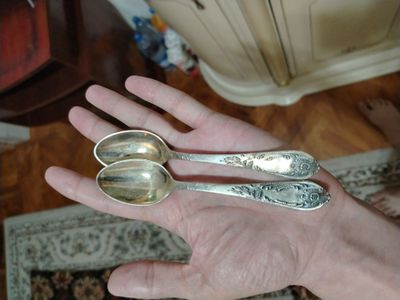 Набор мельхиор яхши сакланган