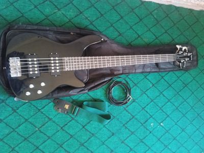 Gitara bas aktiv 5 strunali