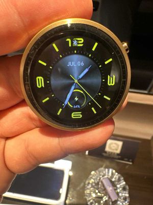 Продам Honor Watch Fit в наличии 4 штуки