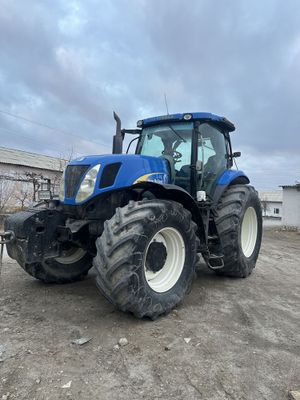 New holland 70/60 sotiladi