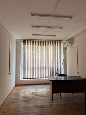 Ц-квартал ор метро МирзоУлугбек 17м²- 32м² в административном здании