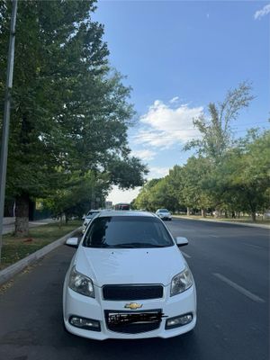 Neksa 3 sotiladi