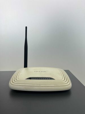 Wi-Fi роутер TP-LINK TL-WR740N