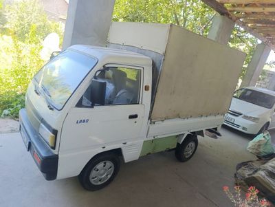Labo 2002 sotiladi