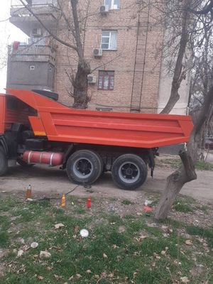 Продается КамАЗ , состояние отличное, цена 18000$, торг уместен