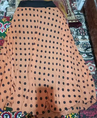 Yubka.shifon.Keng uslubda 48+ yuqori tushadi.