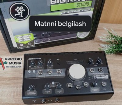 Звуковая карта Mackie Big Knob Studio..