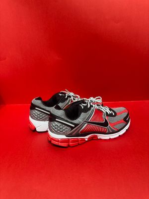 Nike Zoom Vomero 5