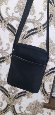prada sumkasi