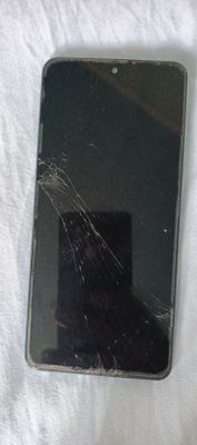 Poco f 3 8/256 na zapchast