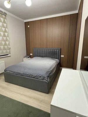 СРОЧНО!!! СДАЕТСЯ Кватира На Метро Новза 2-х ком 985*