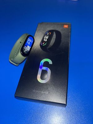 Продаю mi band 6 global
