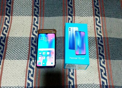 Продам Honor 10 LITE. 3/32.