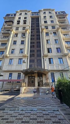 Аренда қорасарой новастройка 3 хона 4 этаж 92м/кв 800у,е
