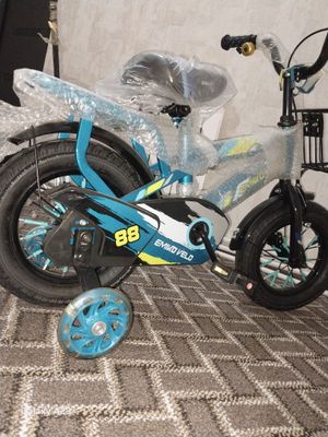 detiskiy velosiped  yangi  hali haydalmagan