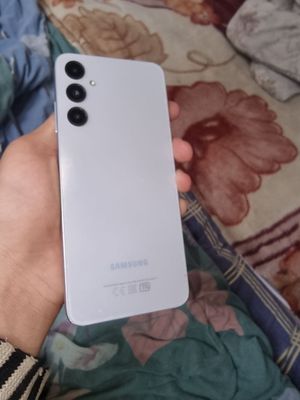 Samsung a05s 128gbli ideal yangi 1oy boldi kar dok bor