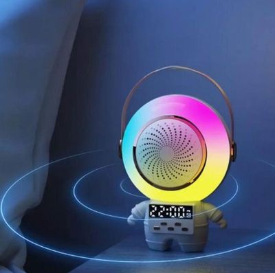 X64 — Bluetooth караоке-колонка с яркой подсветкой и сменой голоса mg9