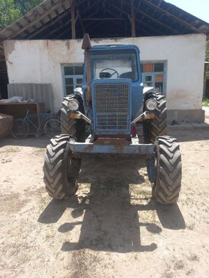 Tez MTZ 82 sotiladi