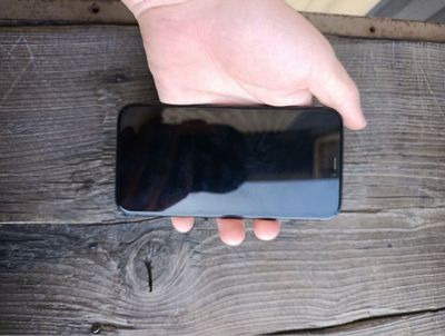 Iphone 11 qora rang