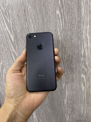 IPhone 7 32GB. . .