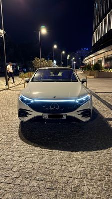 Срочно продам Mercedes Benz EQS 450+ AMG